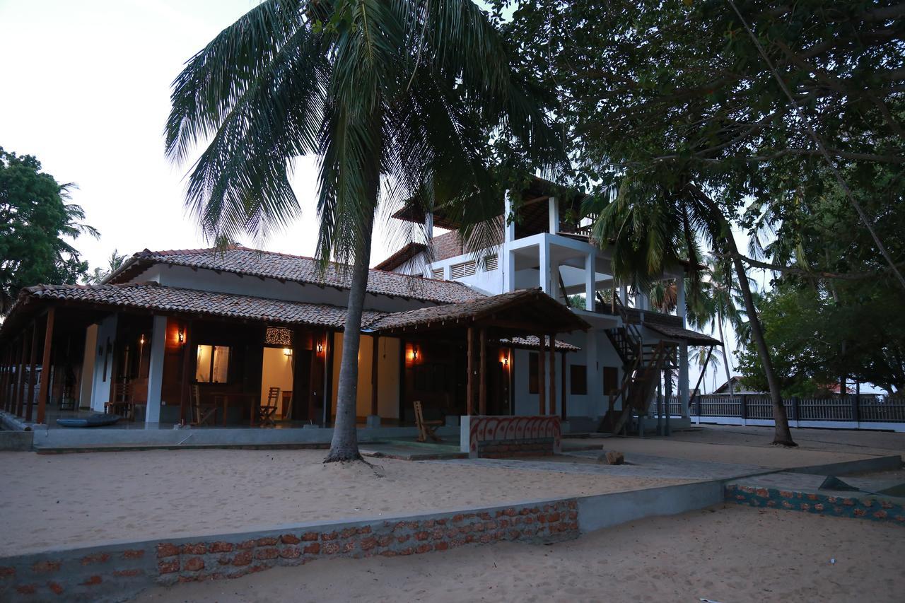 Red Coral Kitesurfing Resort Калпития Экстерьер фото